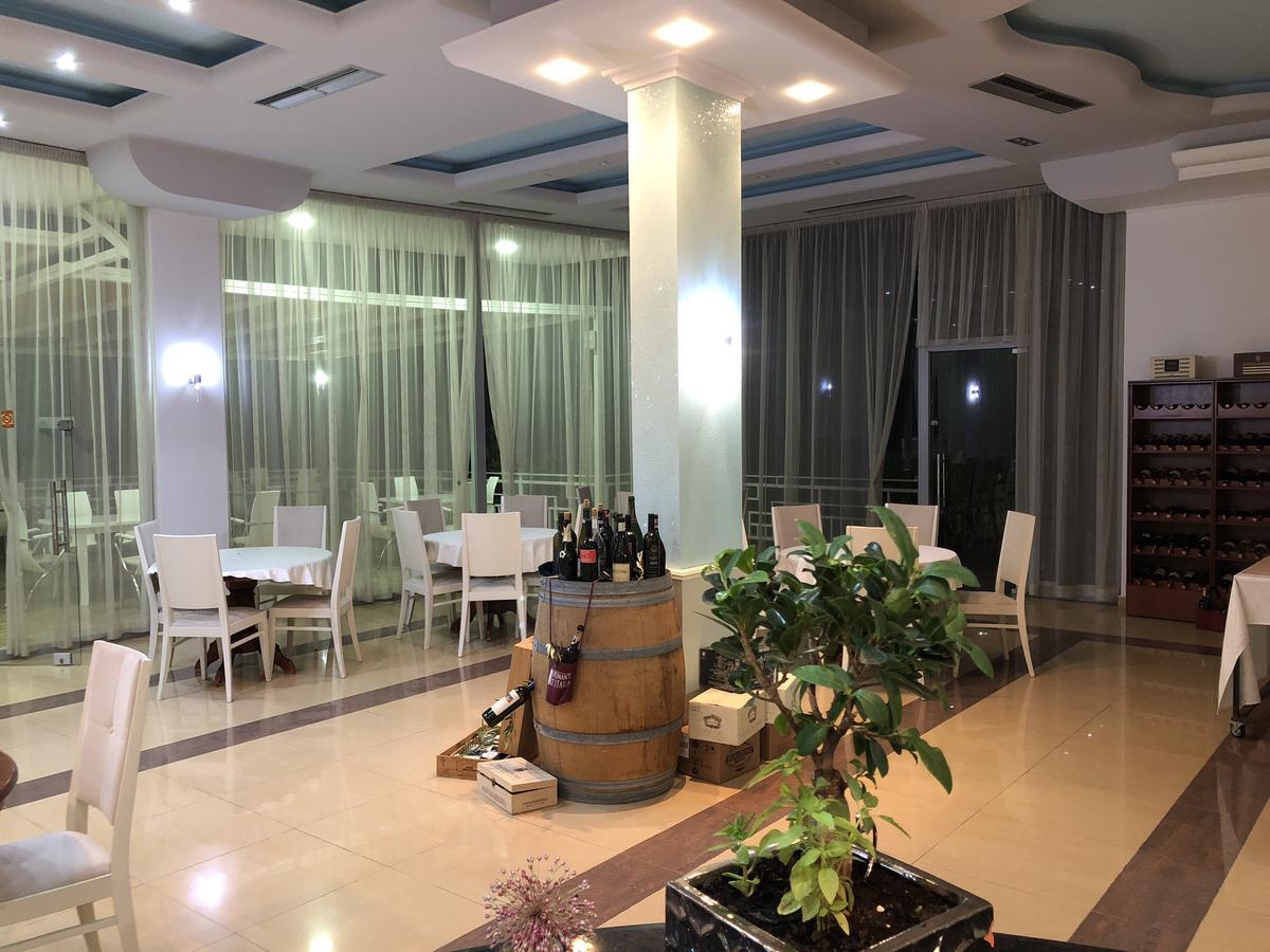 Envi Hotel Avlonya Dış mekan fotoğraf